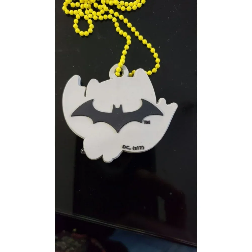 Batman Cape Justice League Light Up Dog‎ Tag vinyl pendant chibi DC Comics cute